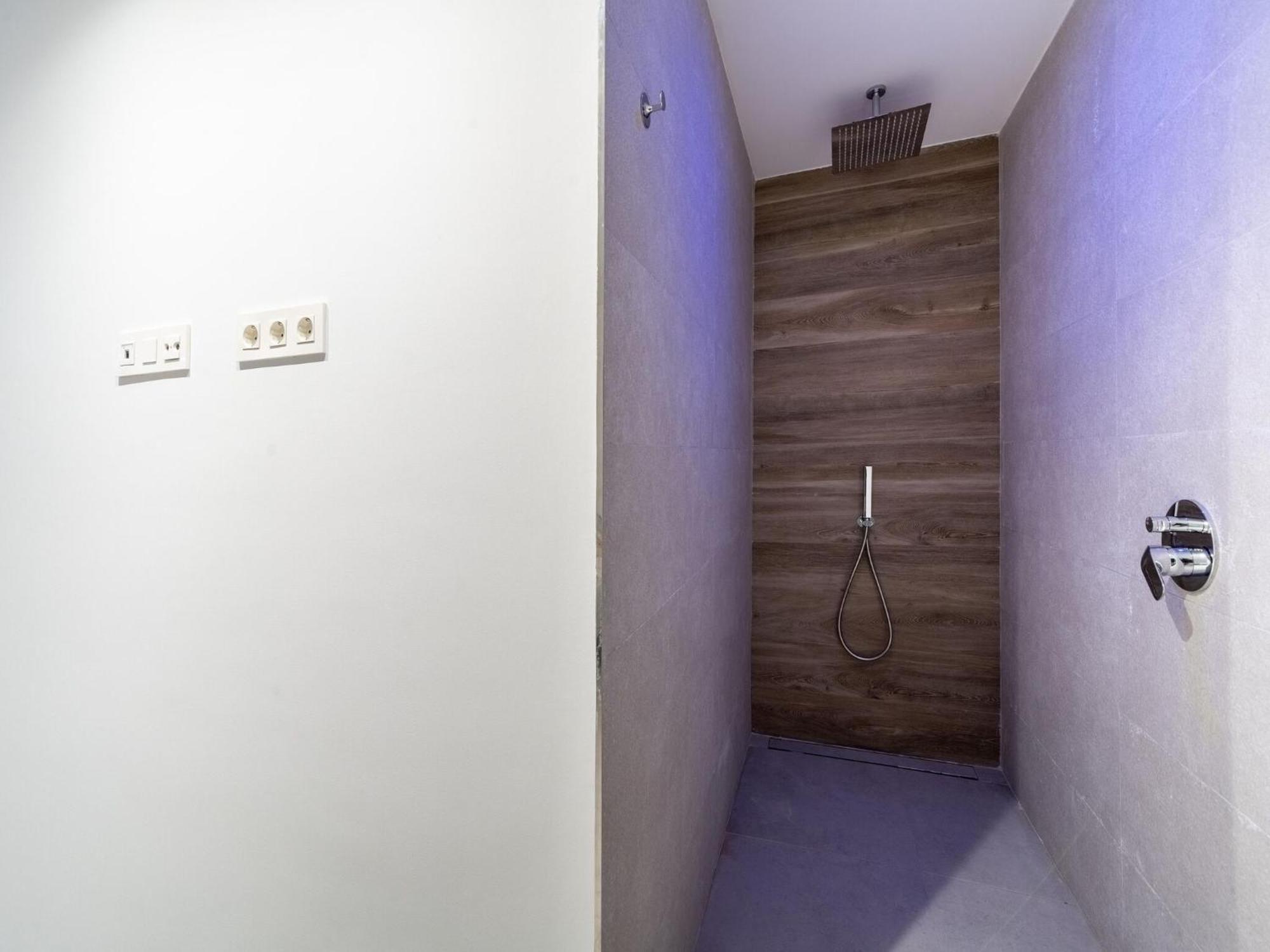 With Private Pool And Whirlpool Rojales