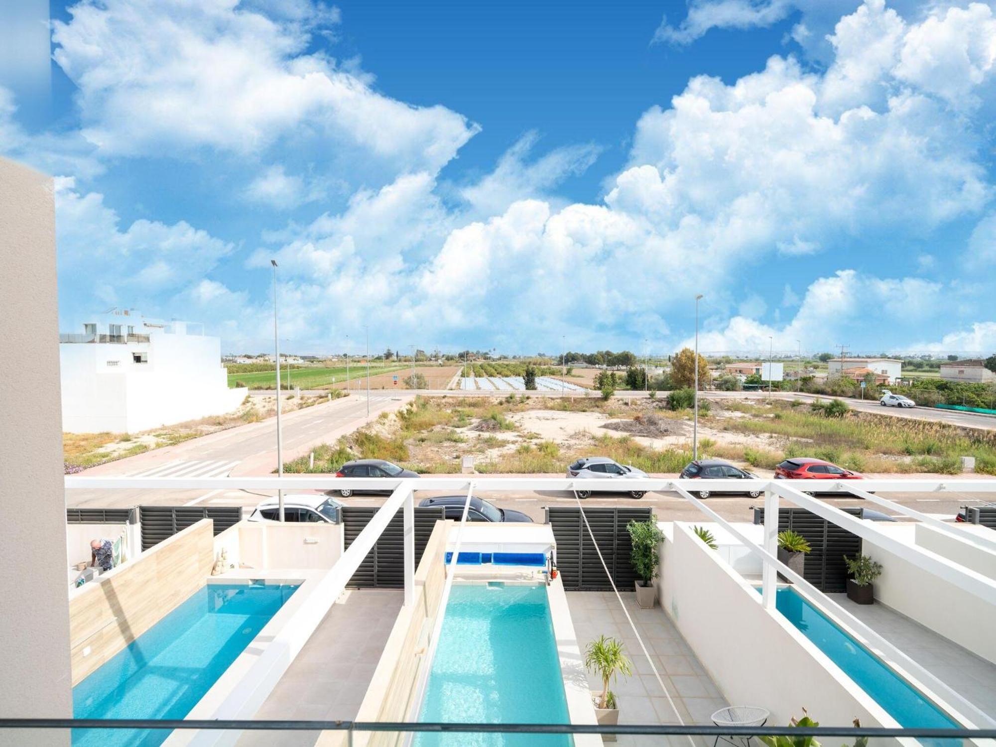 With Private Pool And Whirlpool